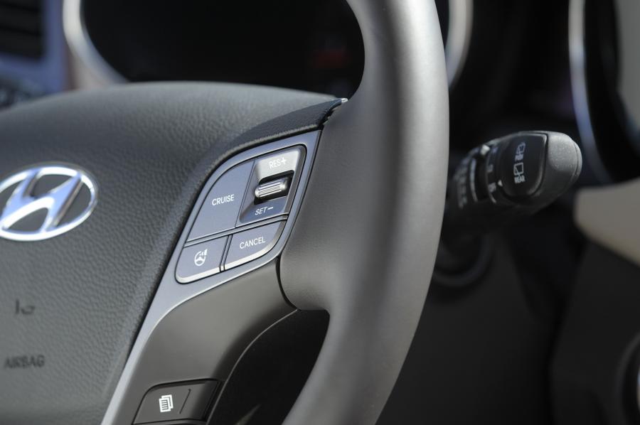  Hyundai Santa Fe 2013 года  (фото 73 из 108)